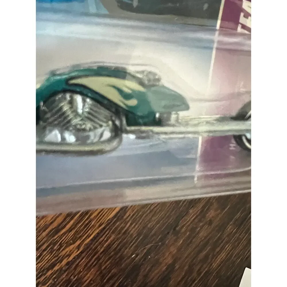 Hot Wheels 2007 Team Custom Bikes 04 Hammer Sled Teal Motorcycle Die Cast 152